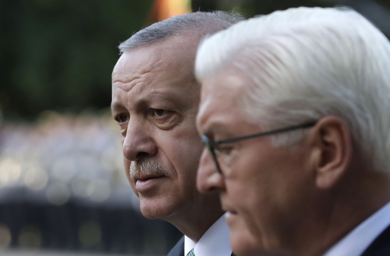 Cumhurbaşkanı Erdoğan, Steinmeier tarafından resmi törenle karşılandı