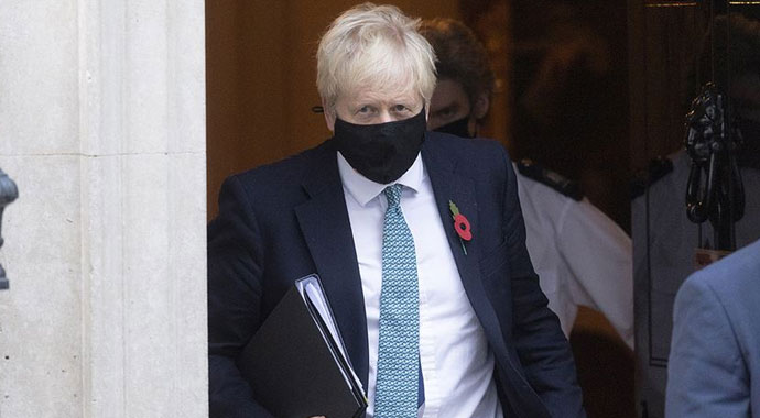 469 bilim adamından Boris Johnson'a mektup: İkinci dalga yalan