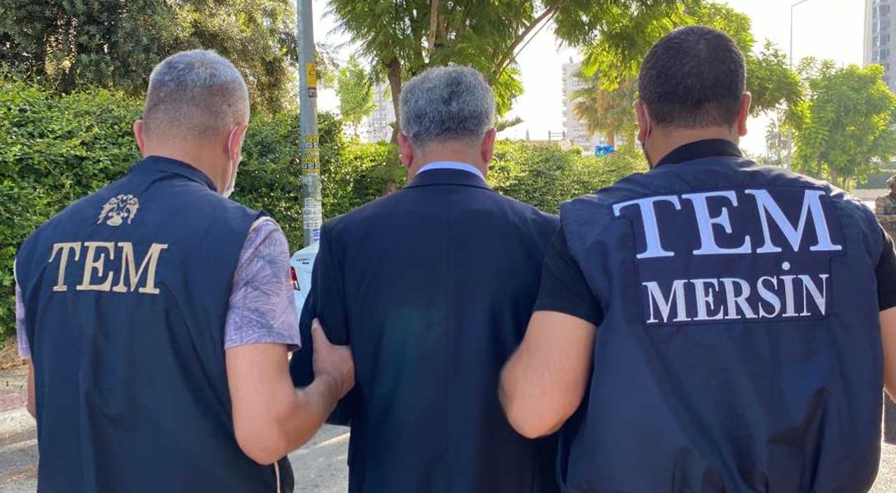 Mersin'de terör operasyonu! PKK/KCK propagandası yapan 30 kişiye gözaltı kararı Mersin'de terör operasyonu! PKK/KCK propagandası yapan 30 kişiye gözaltı kararı