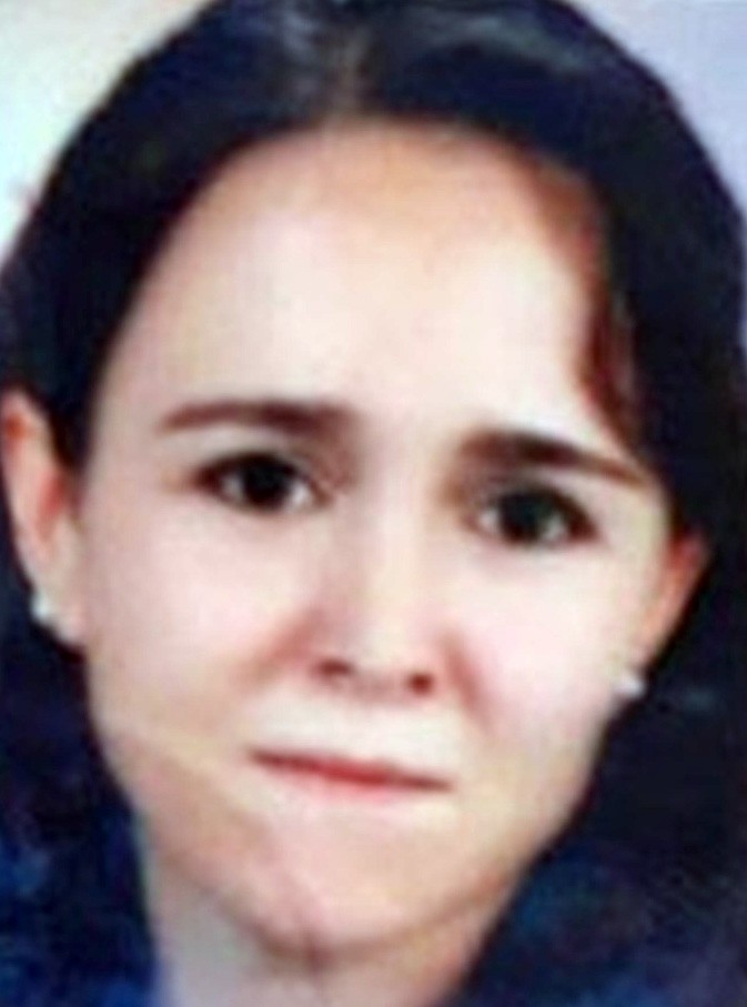 Yaşlı adam birlikte yaşadığı genç kadını öldürüp, intihar etti