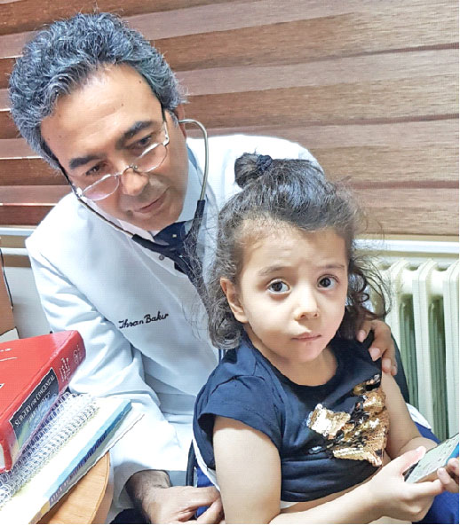 Paramparça kalbini kendi dokusuyla yamadılar