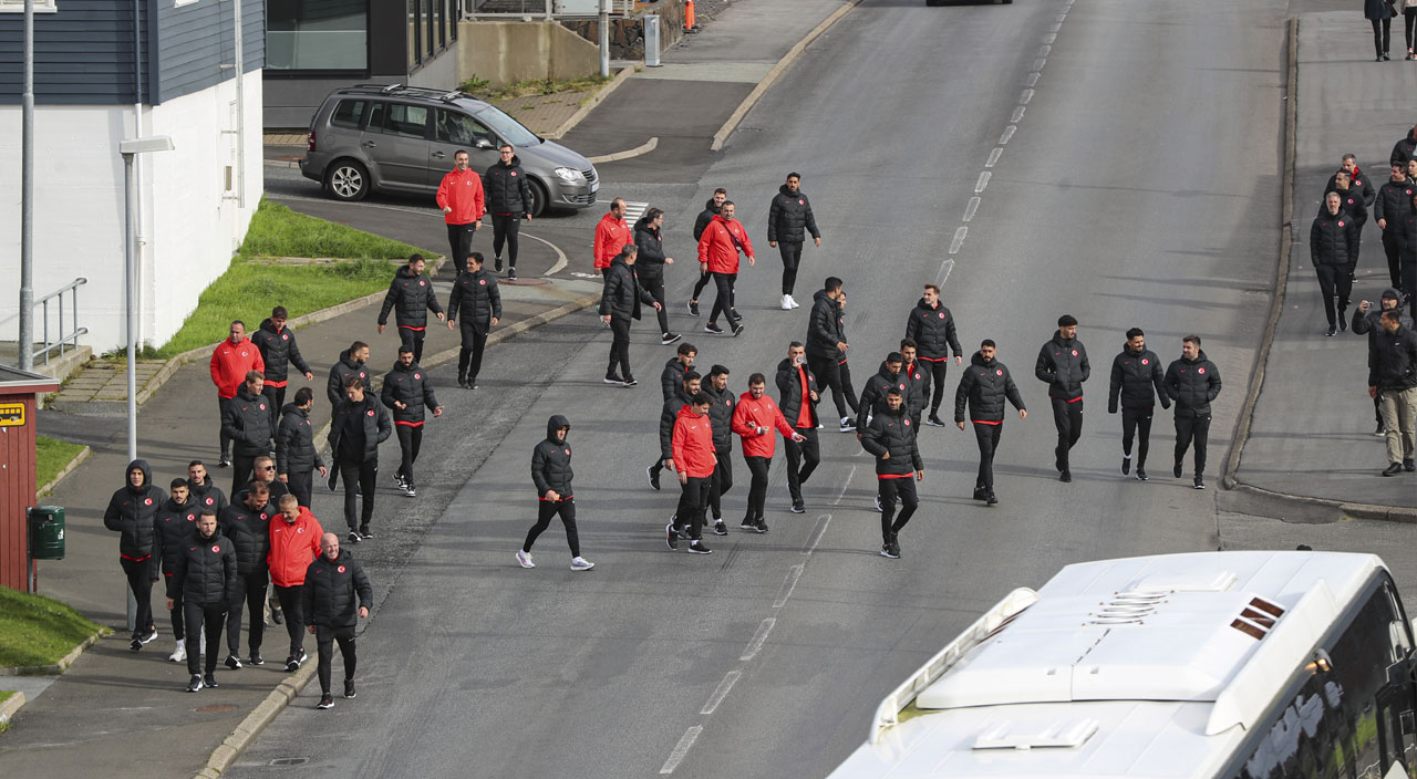 Faroe Adaları nasıl bir ülke? A Milli Takım Torshavn'da yürüyüş yaptı