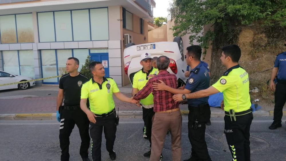 Talihsiz kadın evine gitmek isterken arabanın altında can verdi