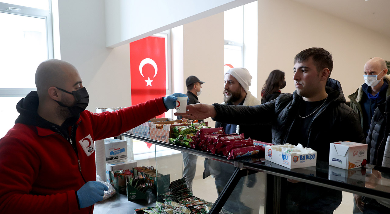 Ukrayna'dan tahliye! Kafile Türkiye'ye ulaştı