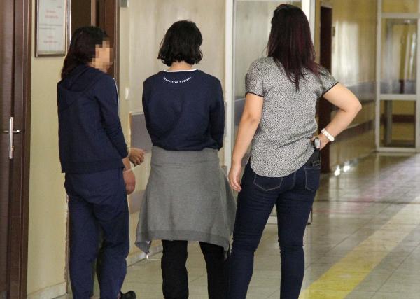 Şanlıurfa'da PYD'ye katılmak isteyen üç kız yakalandı
