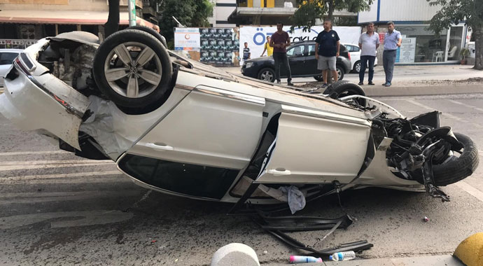 Kadıköy'de inanılmaz kaza: 1 yaralı