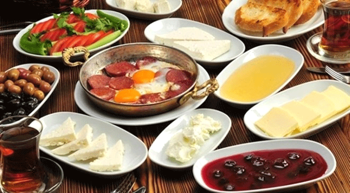 Bayramda beslenmeye dikkat