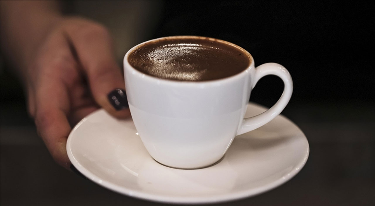 Bu yiyeceklerden uzak durun, 10 kat daha hızlı yaşlandırıyor!