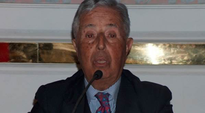 Eski Devlet Bakanı Kamran İnan hayatını kaybetti