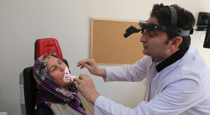 Kırılan dişinden dil kanseri oldu