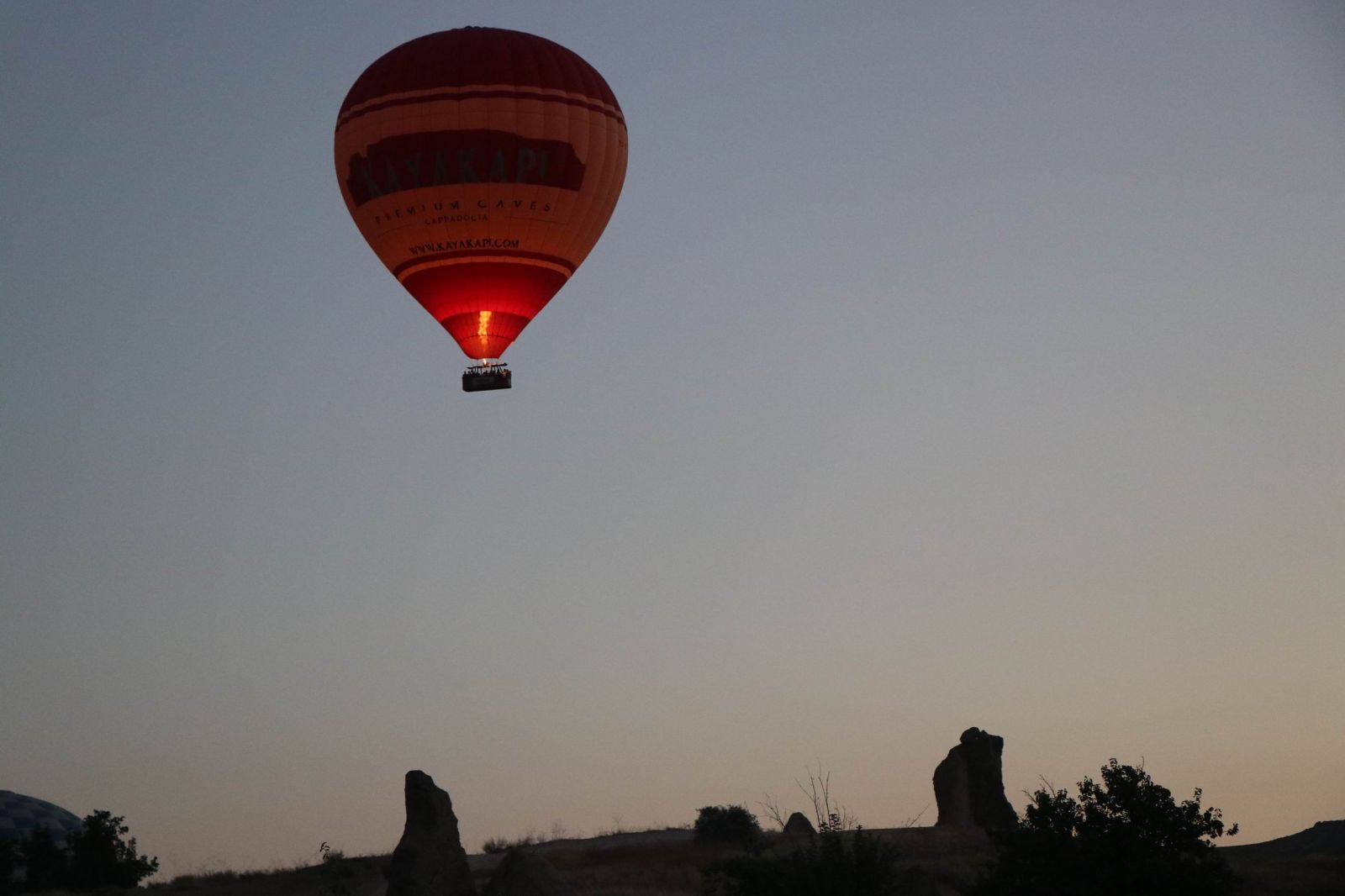 Kapadokya’da balonların gökyüzünde şenliği başladı