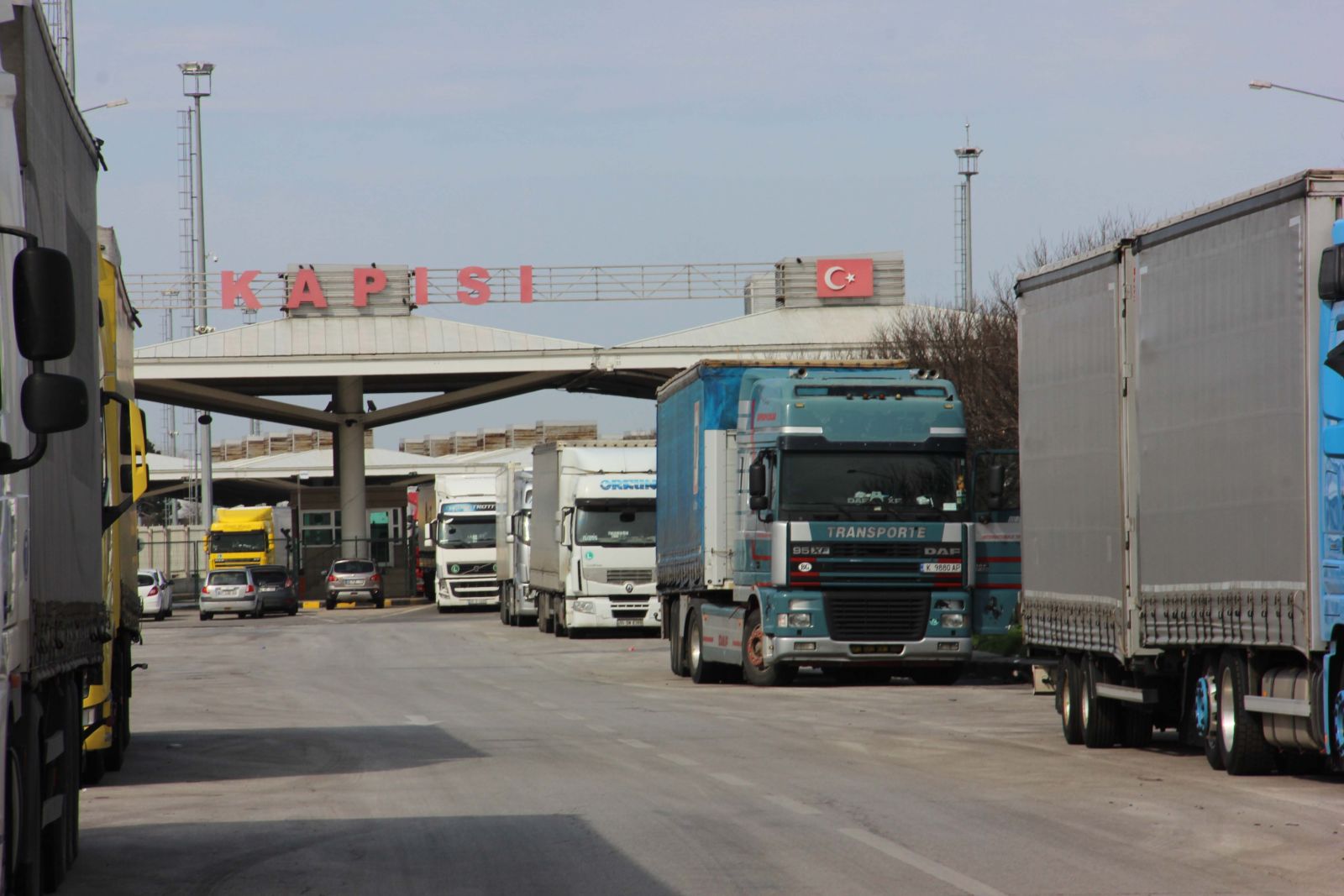 Kapıkule’de 'kuyruk' çilesi: 28 kilometreyi aştı