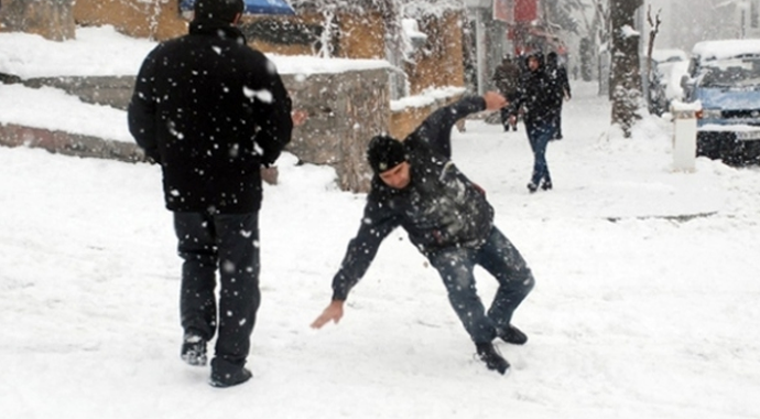 İstanbul'a kar geliyor | İstanbul'a Kar Ne Zaman Yağacak? ( 21 Aralık Hava Durumu)
