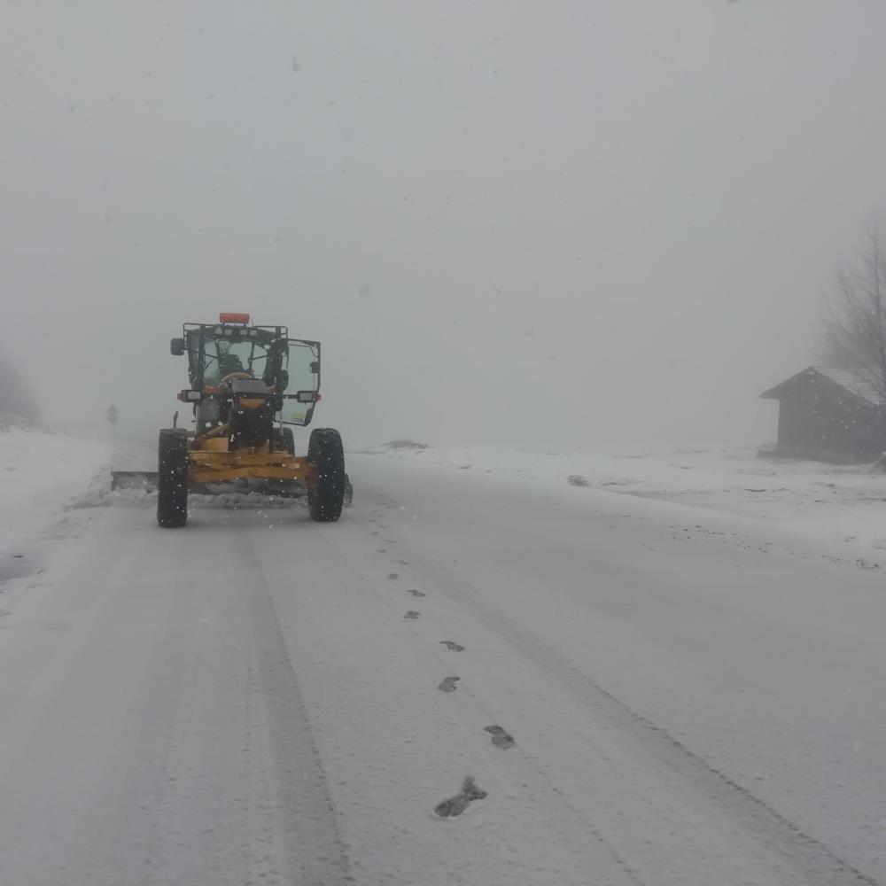Kocaeli'de kar yağışı başladı