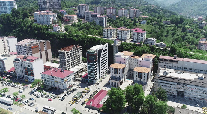 Karadeniz'de hiçbir şey imkansız değildir: Bir mahalleden bir mahalleye asansörlü geçiş