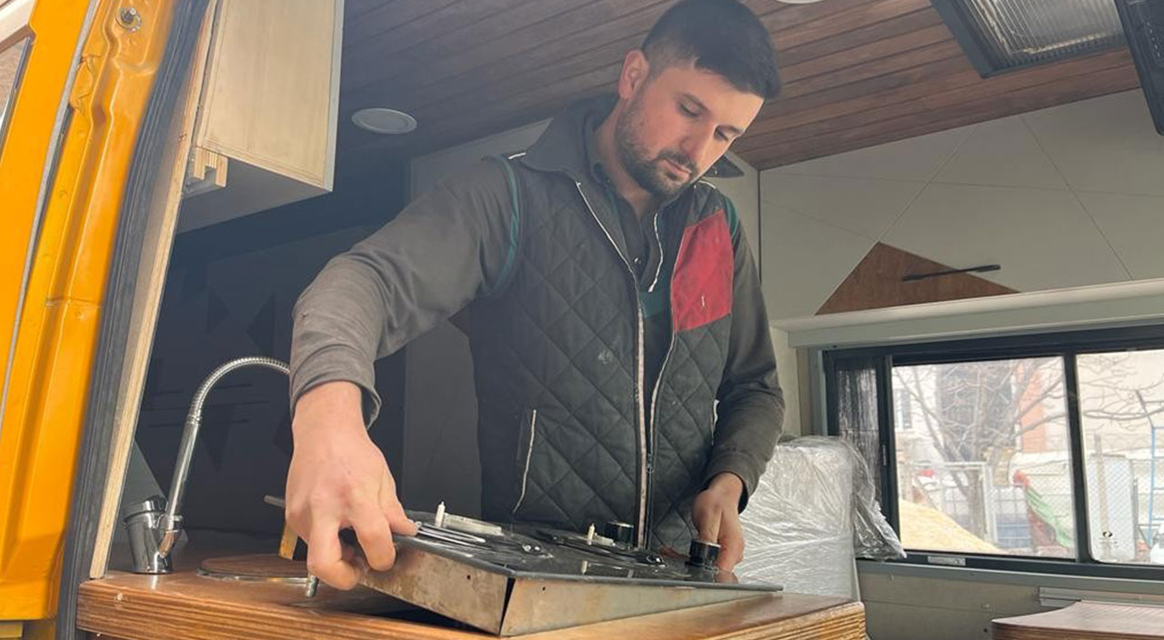 Herkes almak istiyor! 150 bin liraya satılıyor, ev konforunu aratmıyor