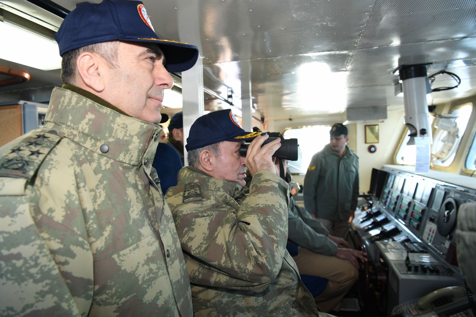 Genelkurmay Başkanı Hulusi Akar, Kardak kayalıklarında