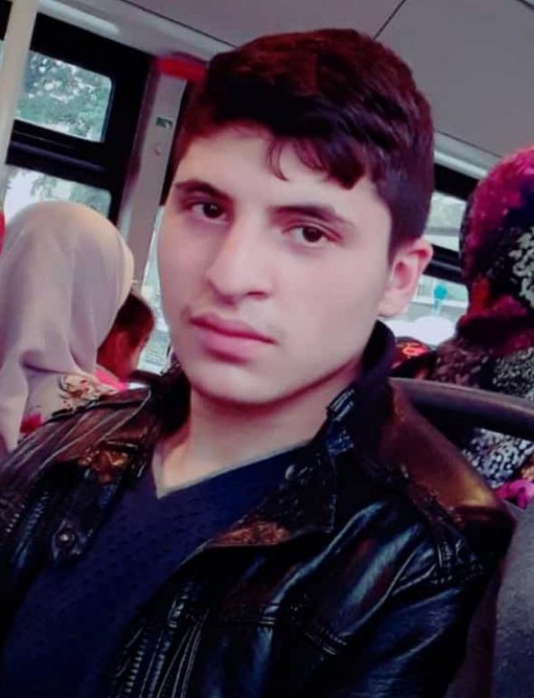 Sıkıştığı dev mikserde feci şekilde ölen gencin küçük kardeşi yürekleri dağladı