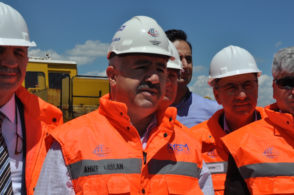 Bakü-Tiflis-Kars Demiryolu'nun Türkiye ayağı Haziran'da tamamlanıyor