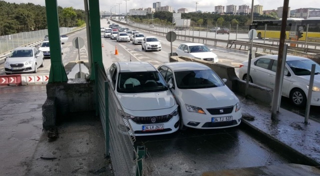 İnatçı sürücüler gişelerde sıkıştı