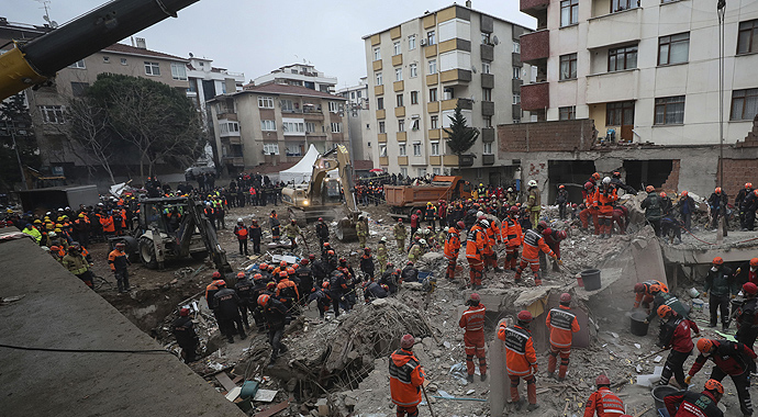 Kartal'da çöken binadaki ihmaller bilirkişi raporunda