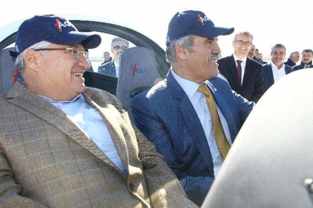 Türk Kartalı yuvasında...