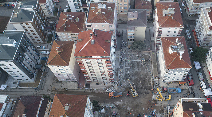 Kartal'da çöken binadaki ihmaller bilirkişi raporunda