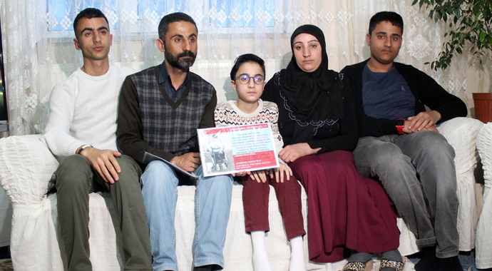 Gün geçtikçe kasları eriyor