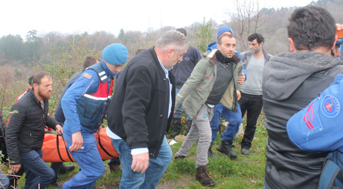 Kastamonu'da balıkçı teknesi battı: 1 ölü, 1 kayıp