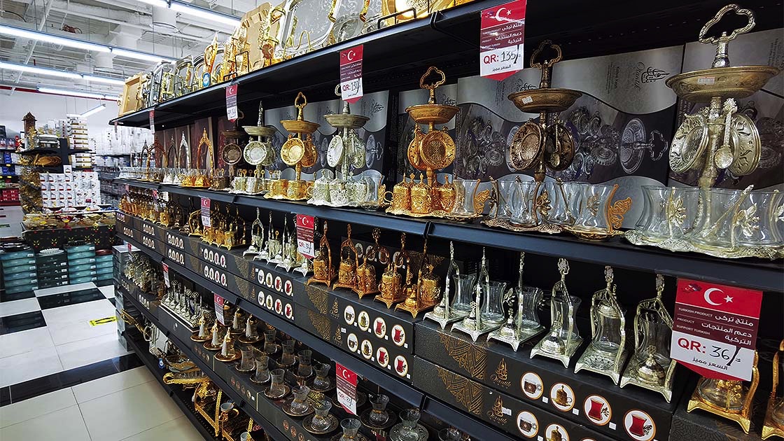 Katar'daki büyük marketler zinciri Türk ürünlerine destek kampanyası başlattı