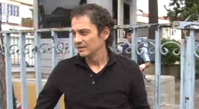 Ömer Faruk Kavurmacı karakola gelerek imza attı