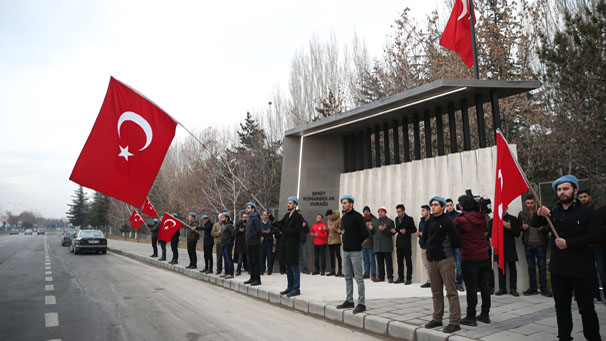 Kayseri'de geçen yıl şehit edilen 15 komando anıldı