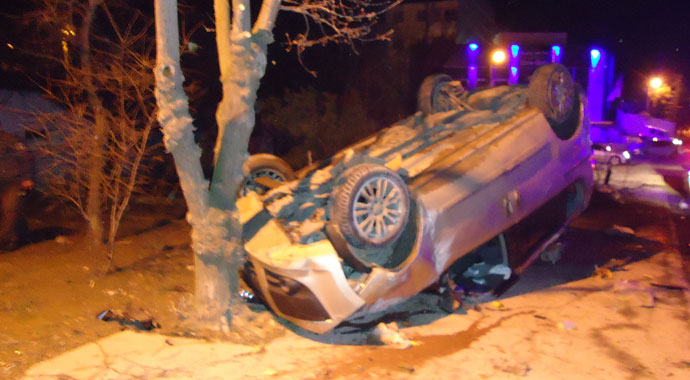 Takla atan araçtan burnu bile kanamadan çıktı