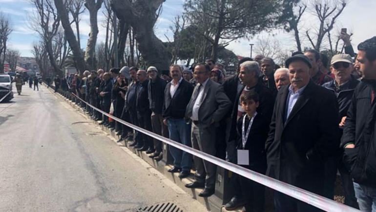 Üsküdar'da zincirleme trafik kazası: 5 yaralı