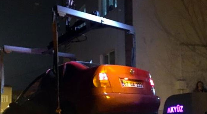 Kaza yapan alkollü sürücü, 'Keşke ölseydim' diyerek ağladı