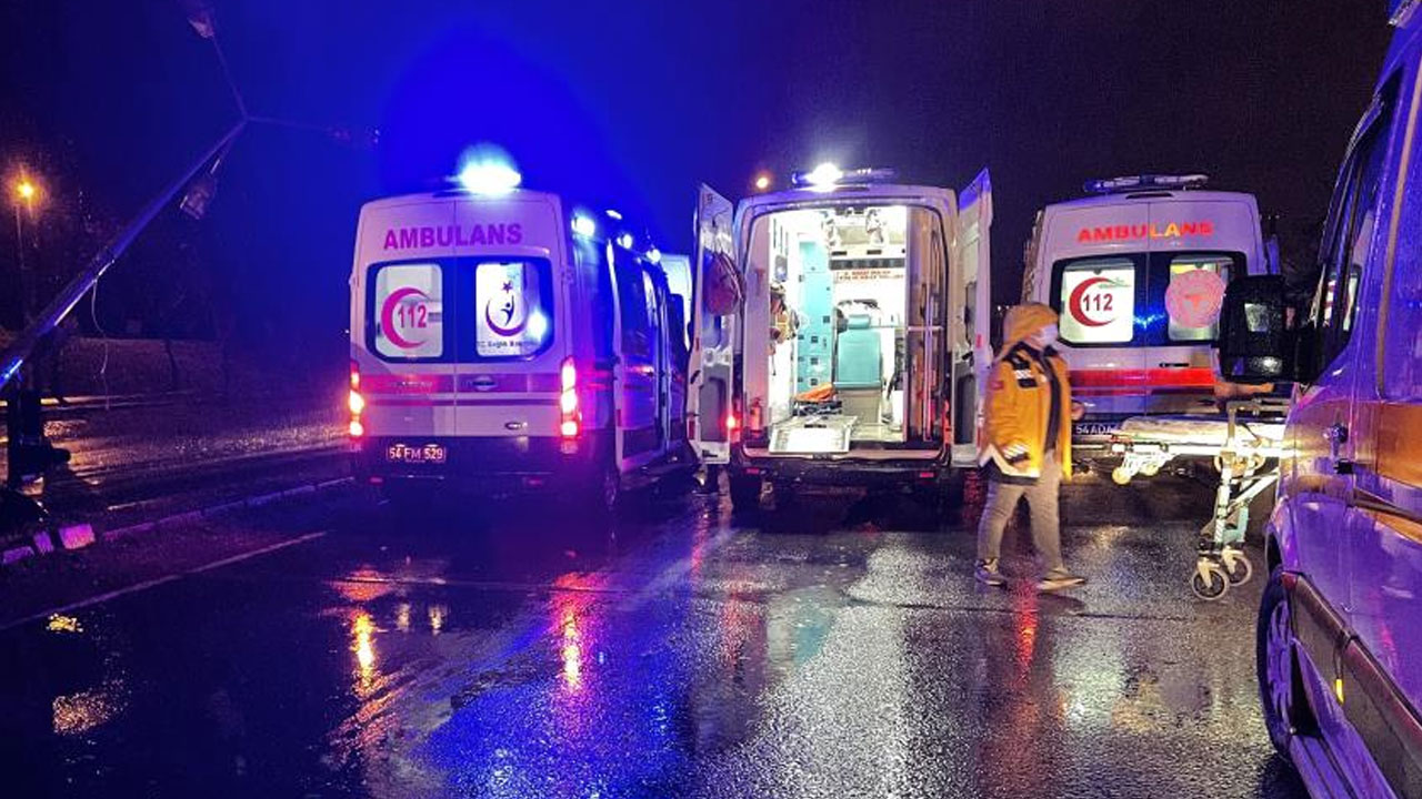Çevre yolunda zincirleme kaza: Çok sayıda yaralı var