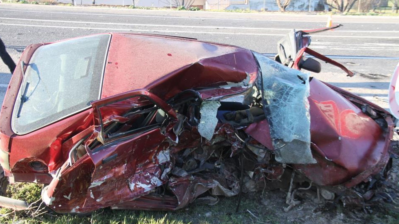 Feci kaza: Ölü ve yaralılar var