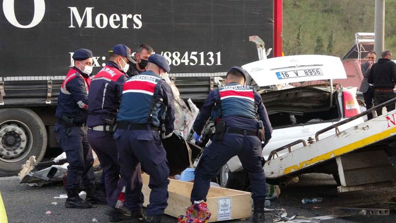 Feci kaza! Karı-koca ölüme beraber gitti