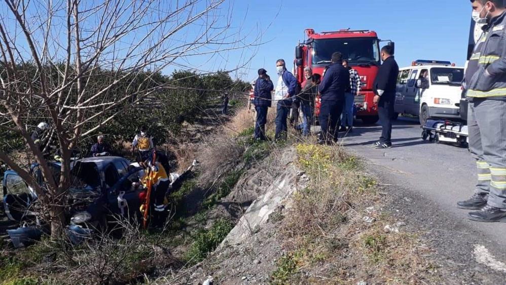 Büyük acı... Şarampole yuvarlandılar, eşi yanında hayatını kaybetti