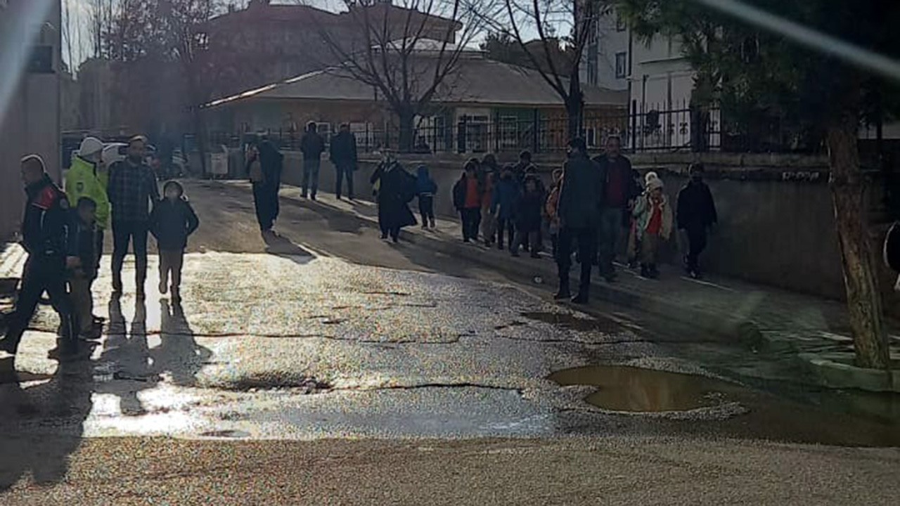 Gümüşhane'de feci kaza! Küçük çocuk canından oldu