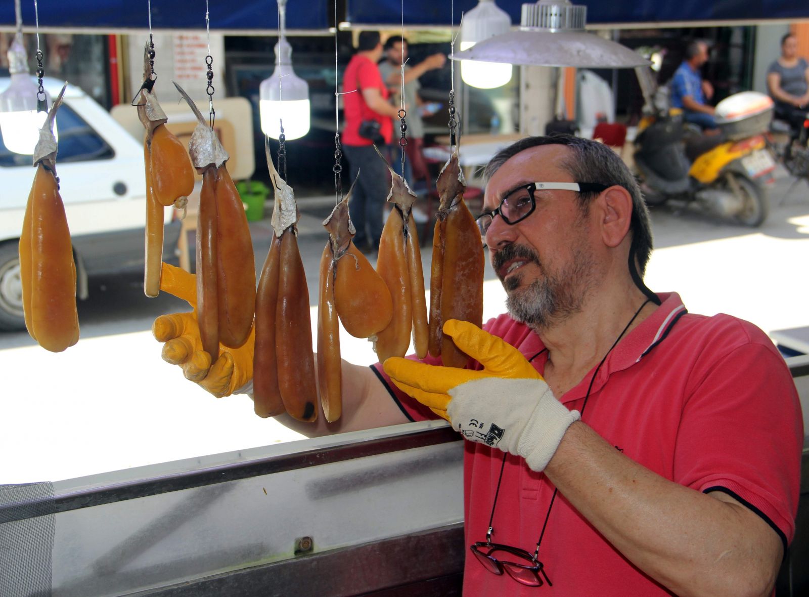 Kefal yumurtaları 500 liradan satılıyor