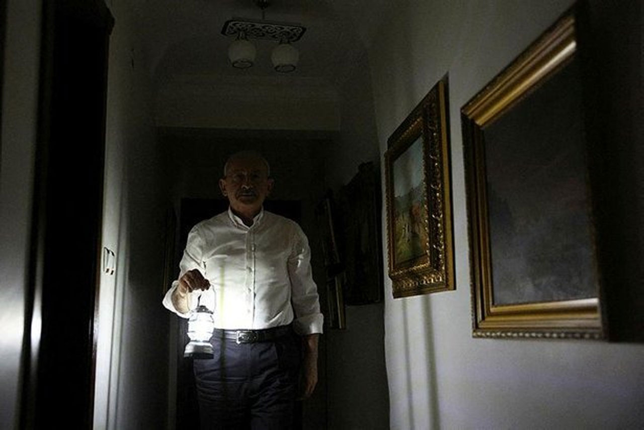 Siyasetin gündemi elektrik tartışması