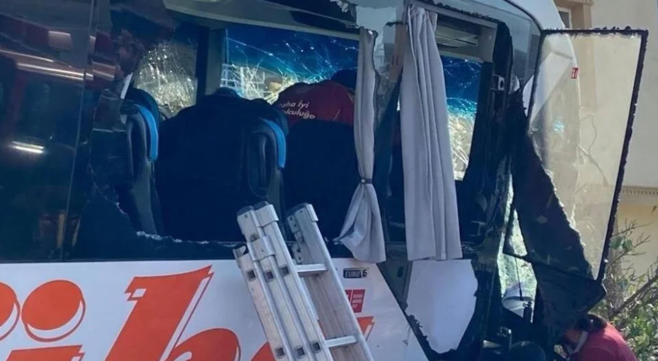 Kayseri’de yolcu otobüsü ile kamyonet çarpıştı: Ölü ve yaralılar var