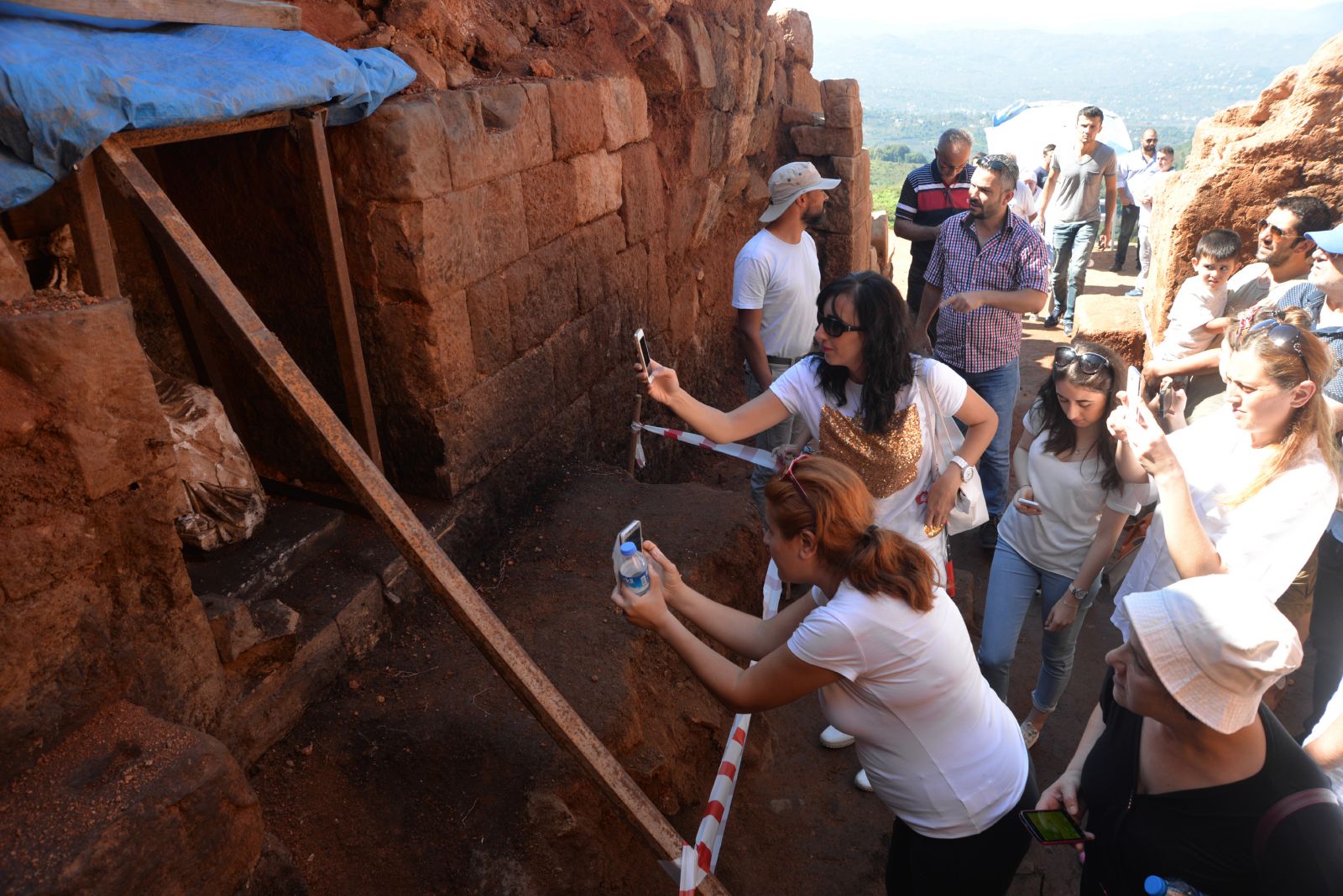 'Kibele'yi 10 günde, 15 bin kişi ziyaret etti