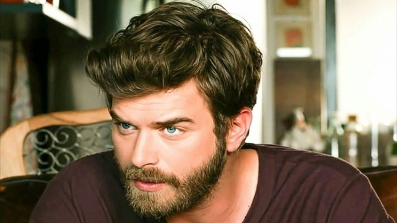 Nuri Alço en beğendiği oyuncuyu açıkladı: Kıvanç benim için bir numara Nuri Alço en beğendiği oyuncuyu açıkladı: Kıvanç benim için bir numara