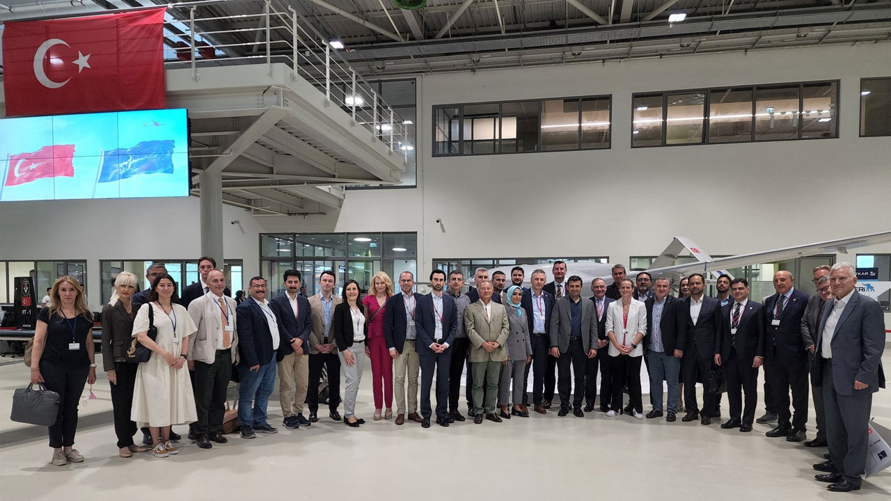 Gündem 'Milli Teknoloji Hamlesi': NATO'dan Baykar'a sürpriz ziyaret