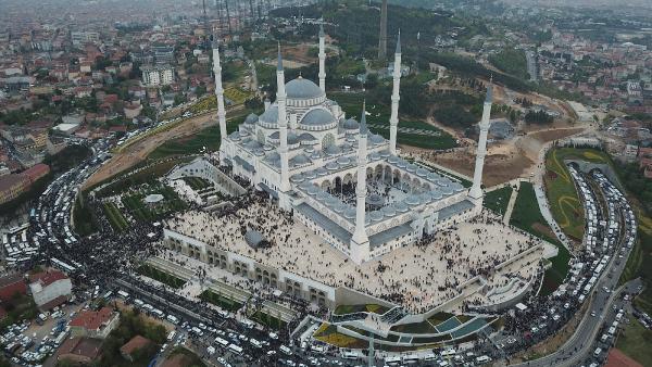 Bu sabah İstanbul! Tarihi kalabalık Bu sabah İstanbul! Tarihi kalabalık