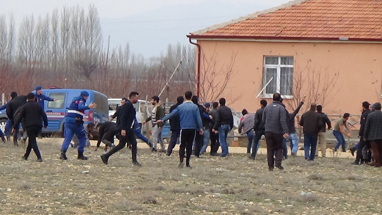 Koyun otlatmak için kiraladığı arazi mezarı oldu