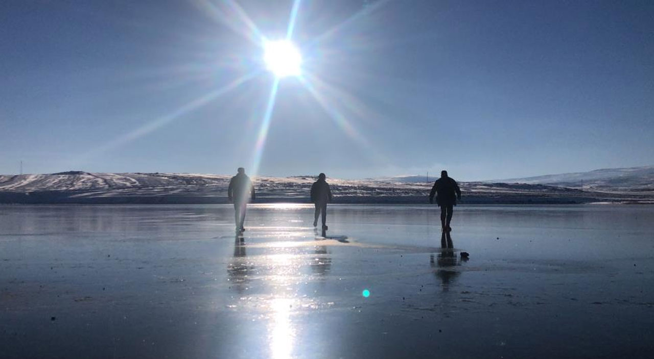Çıldır Gölü üzerinde ‘vals’ Çıldır Gölü üzerinde ‘vals’