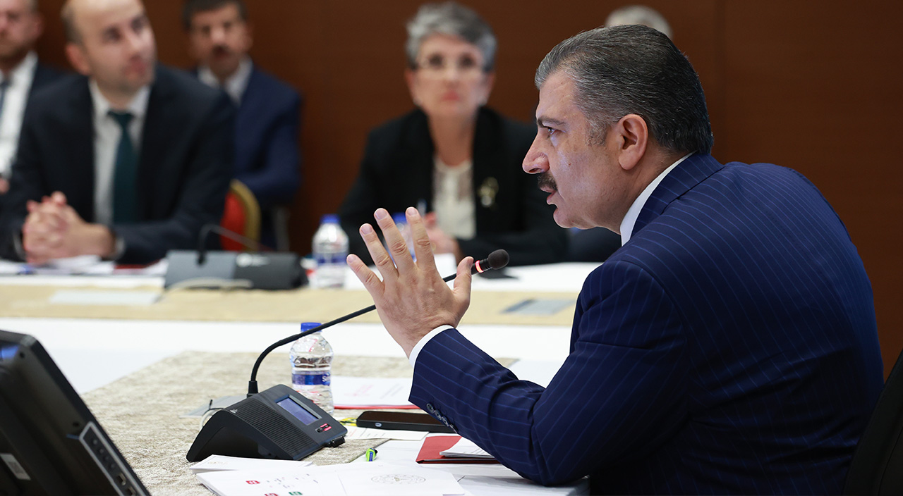 Sağlık Bakanı Fahrettin Koca: Türkiye'de hekimlik yeni bir döneme girdi